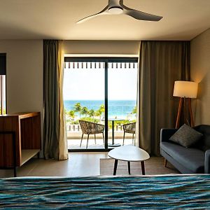 Junior suite Ocean Front Outdoor Jacuzzi 18 Wifi